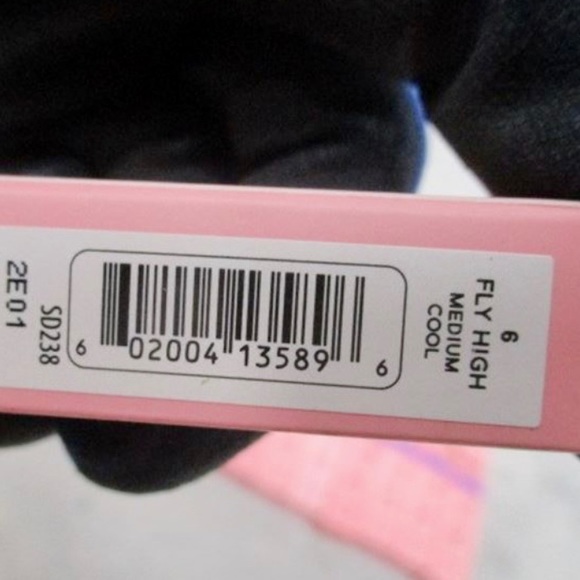 🎈3 for $30 Bundle Deal! Benefit Boi-ing Full Coverage Waterproof Concealer - Picture 11 of 11